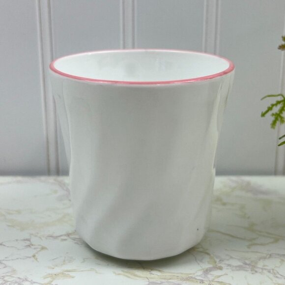 Set of 4 White Ceramic Coffee Mugs with Pink Rim 8oz Capacity Swirl Pattern - Picture 5 of 10